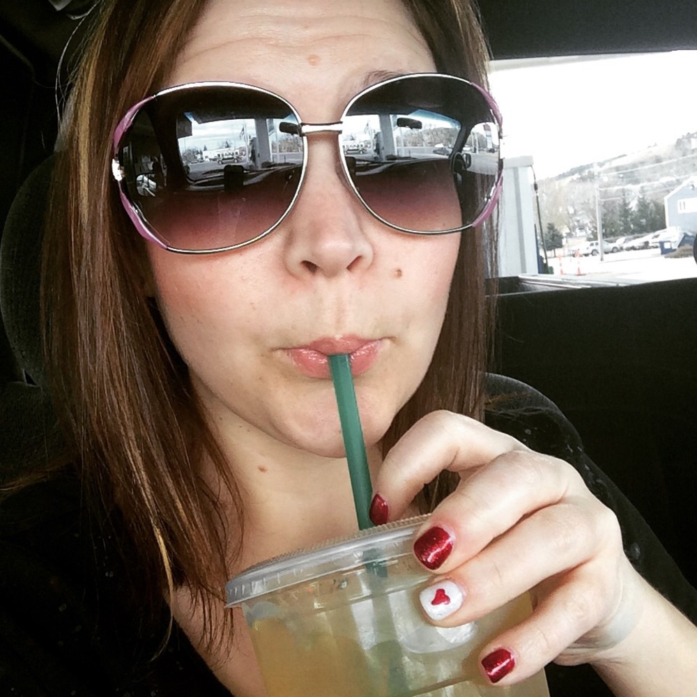 Meet your Posher, Kimberly